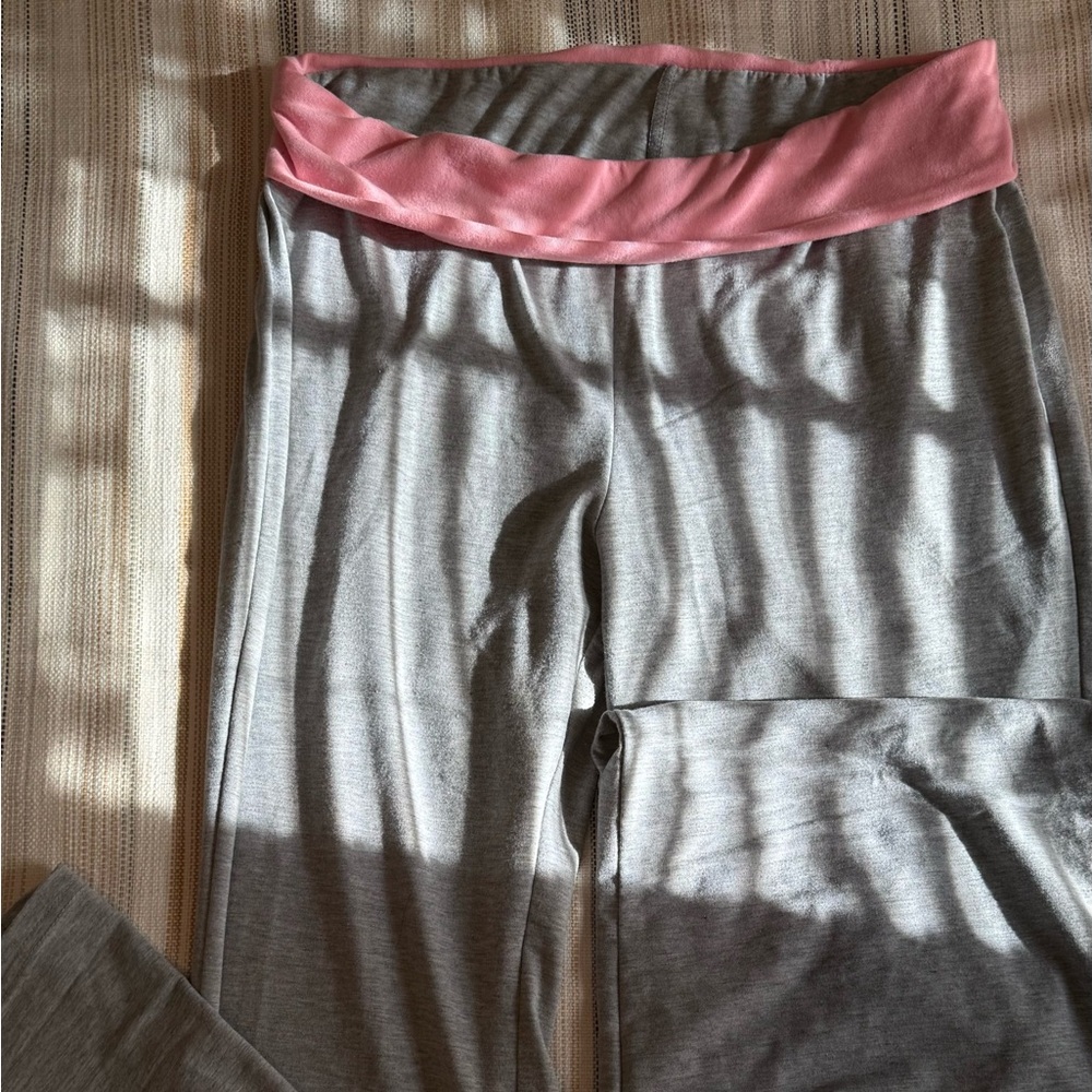SHEIN Gray and Pink Contrast Pants